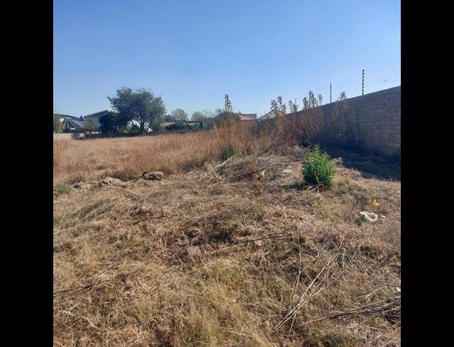 LAND FOR SALE IN JAMESONPARK